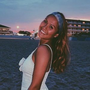 Meet your Posher, Priscilla